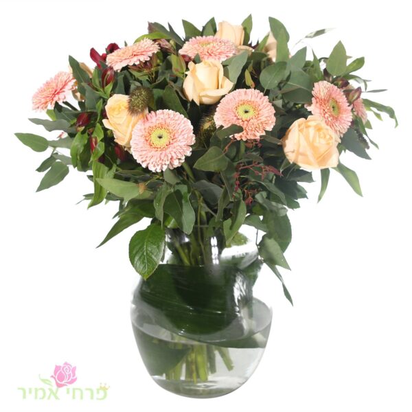 זר פרחים בוורוד עדין